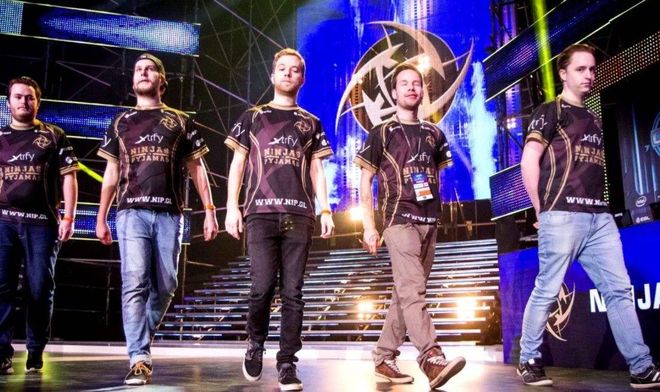 知名转会专 知名转会专