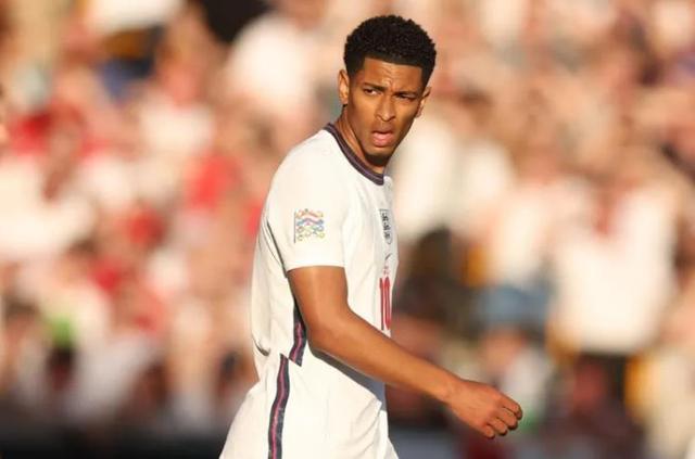 持球人不断 持球人不断